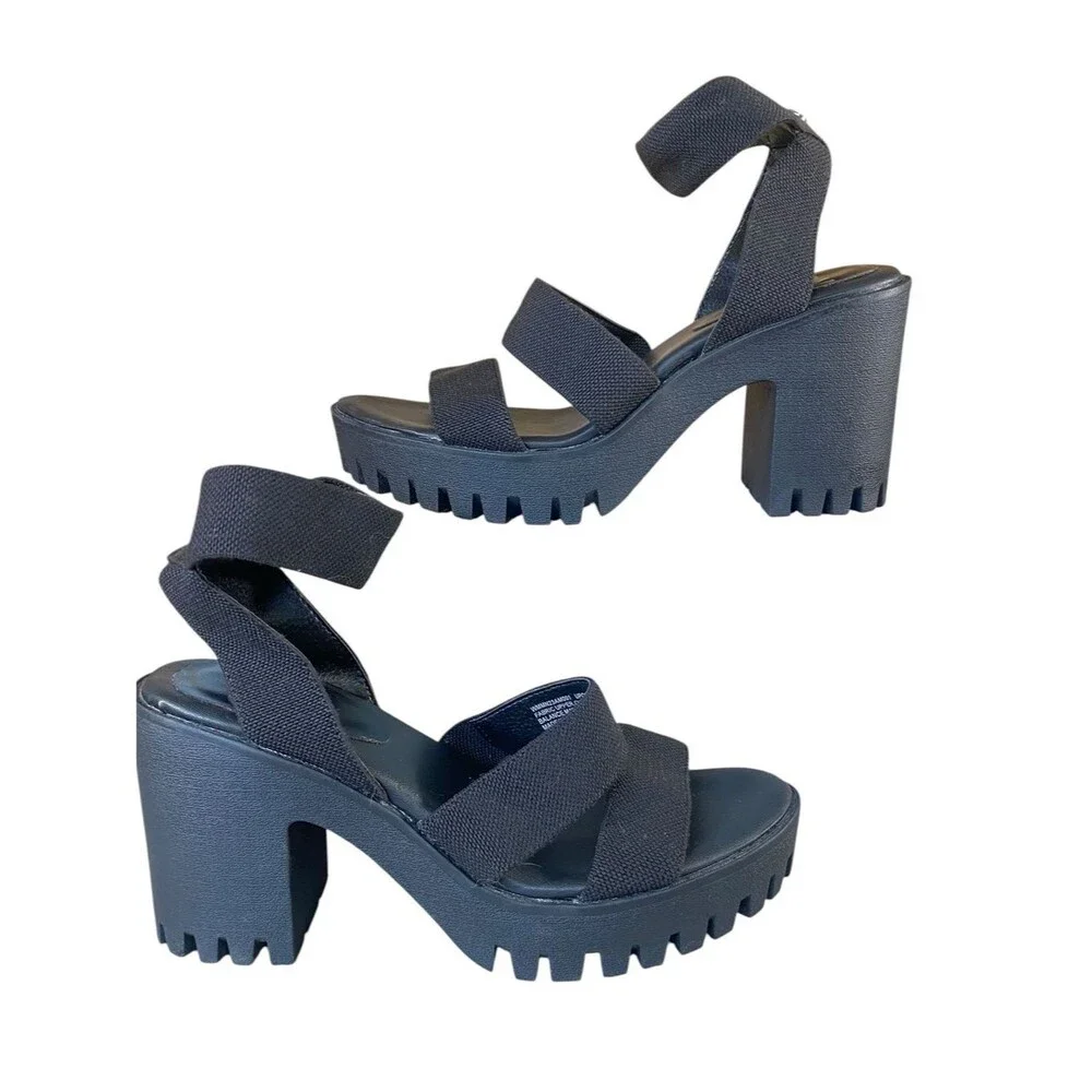 Madden NYC Women's Lug Heel Sandals Chunky Heel Platforms Faux Leather SZ 9